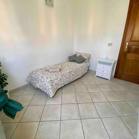 Appartamento Centrale Фиумичино Екстериор снимка